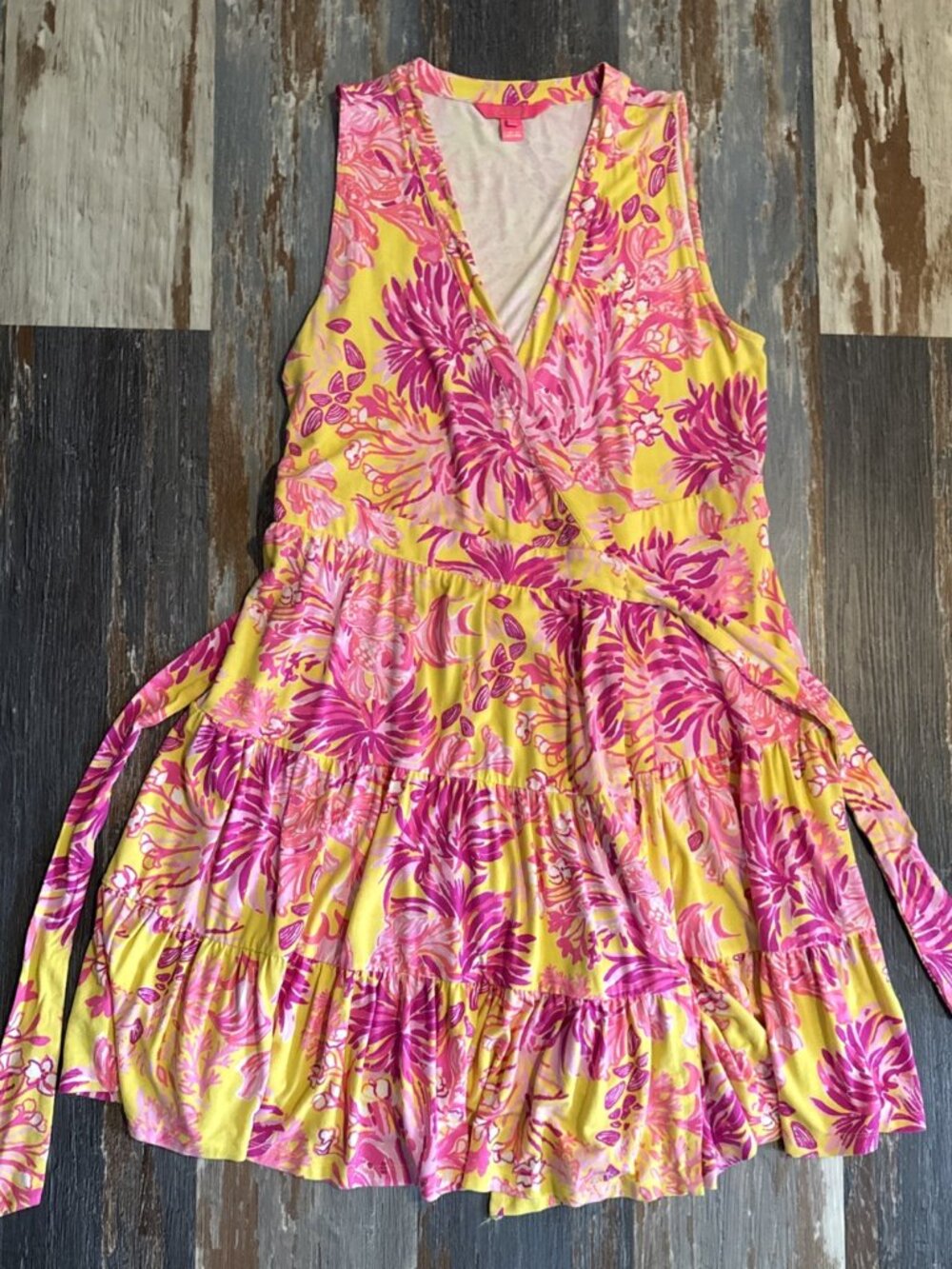 Lilly Pulitzer Folly Floral Wrap Dress Womens Large Yellow Pink Soft Knit Ruffle - Picture 2 of 10